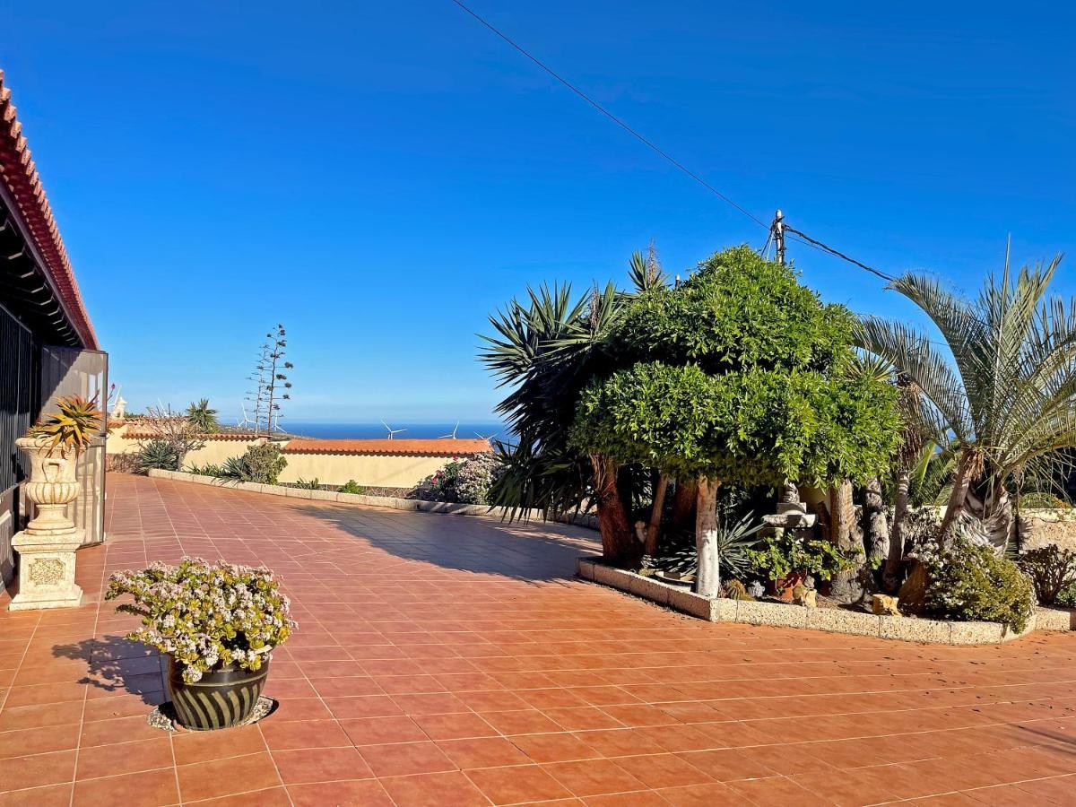 Exquisite Rural House With Garden, Pool And Sea Views Villa Arico Viejo Luaran gambar