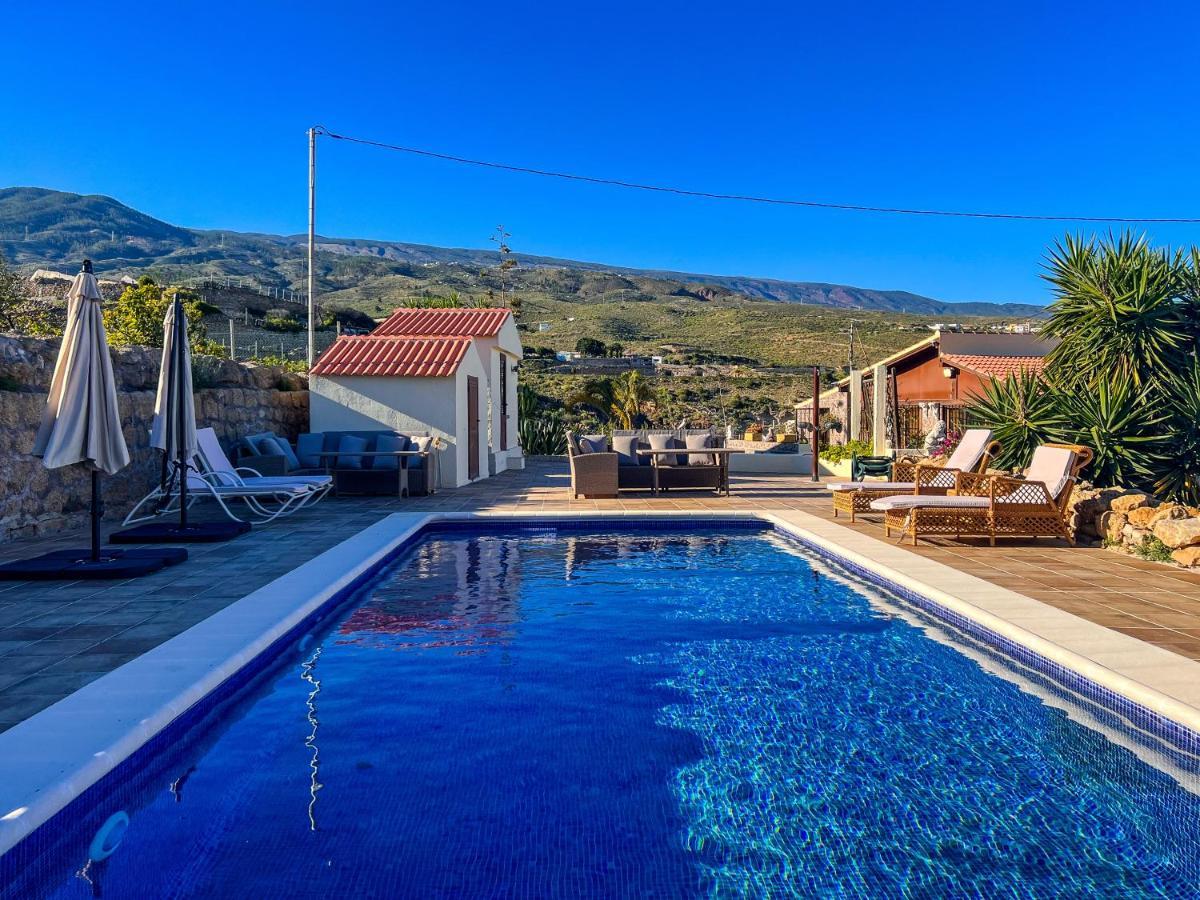 Exquisite Rural House With Garden, Pool And Sea Views Villa Arico Viejo Luaran gambar