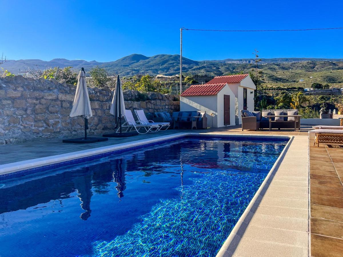 Exquisite Rural House With Garden, Pool And Sea Views Villa Arico Viejo Luaran gambar